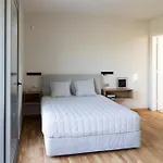Holiday home Unique Space With Garden And Garage