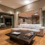 Unique Space With Garden And Garage